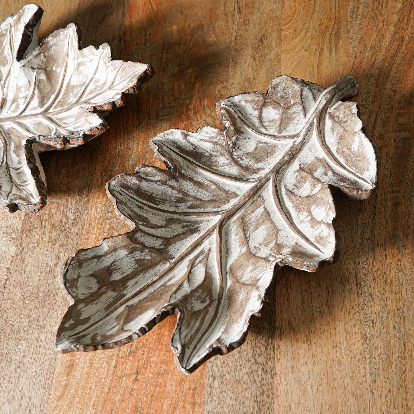 Whitewashed Leaf Tray