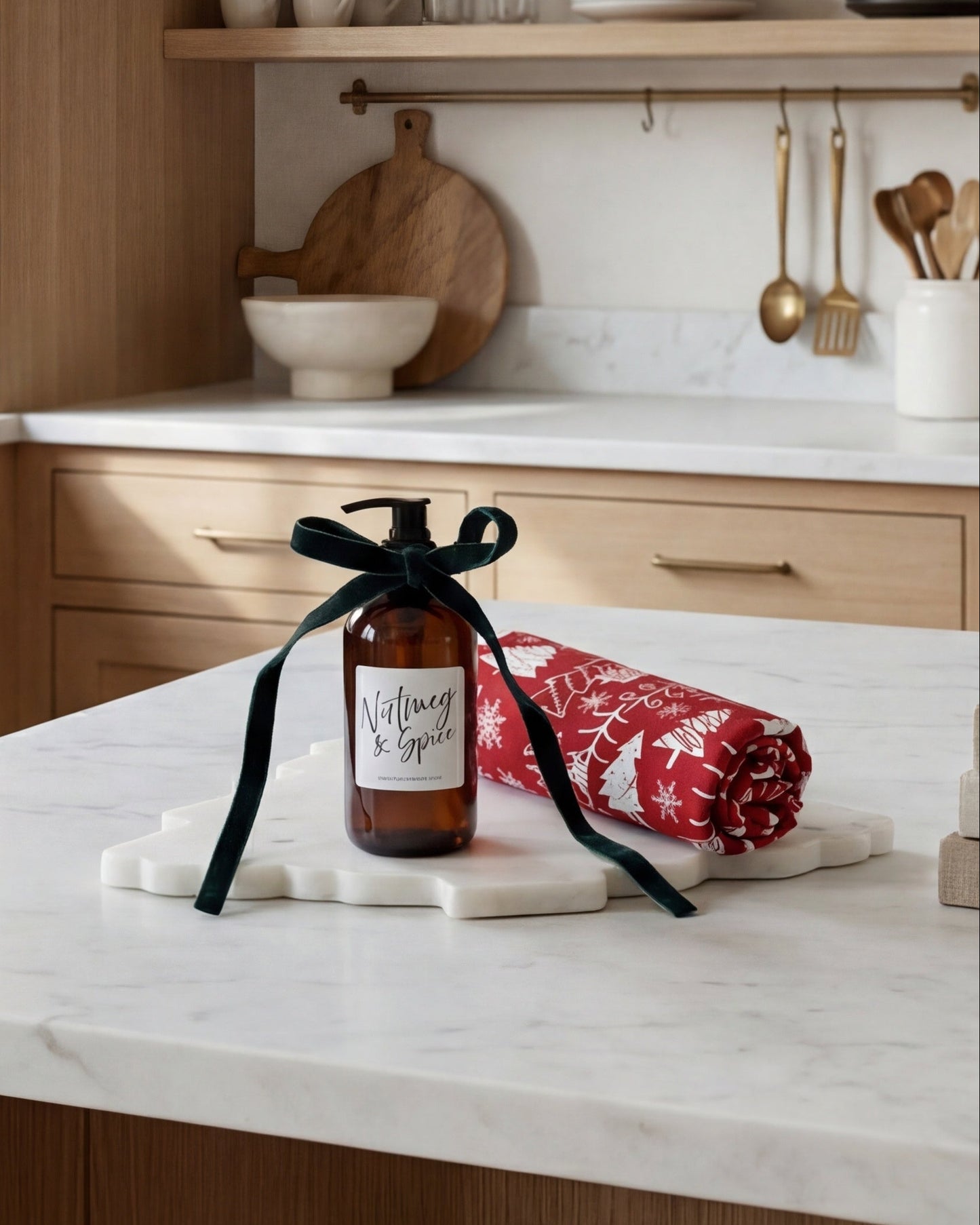 Holiday Hostess Essentials Bundle